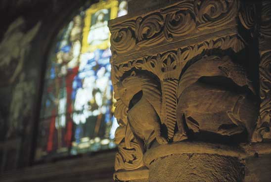 foto '.  <p><em>La pietra e la luce. Capitello della navata centrale.<br />
</em></p>
<p>Photographer: Franco Furoncoli</p>
 .'